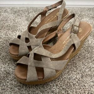 Eric Michael women's wedge shoe / heel • size 7.5